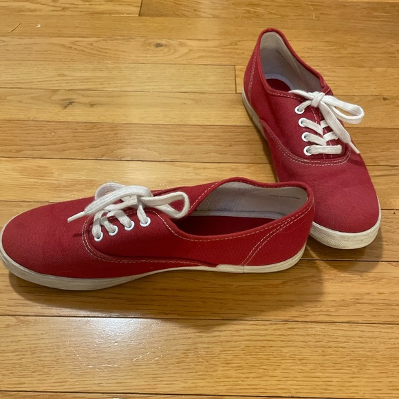 Aldo red lace-up sneakers - Picture 5 of 5
